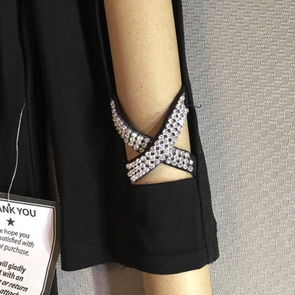 MSK Women's Cold Shoulder Rhinestone Shift Dress Black Size Medium - Picture 11 of 12